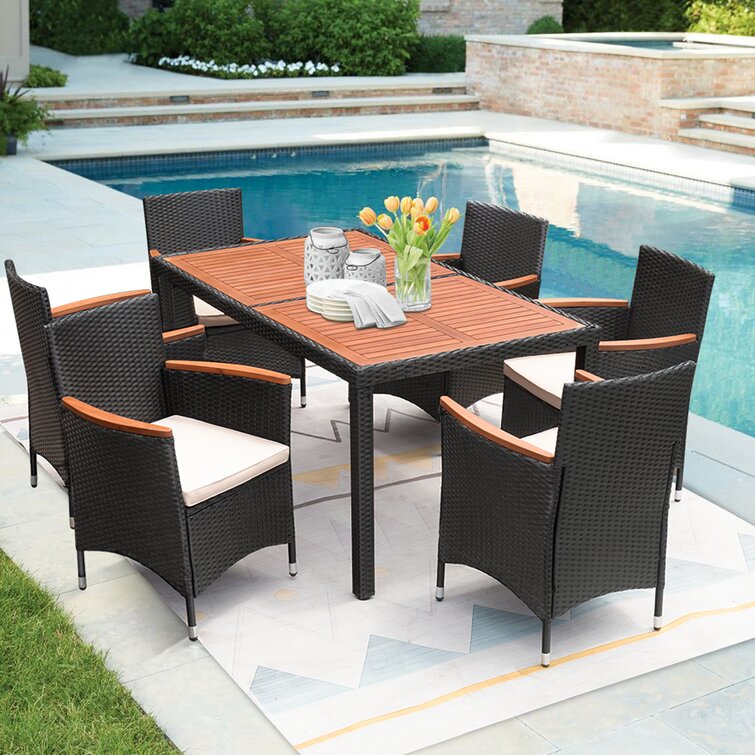 Set of outlet 6 outdoor chairs